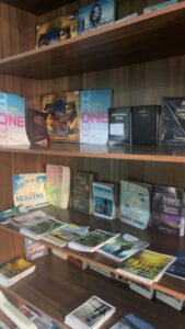 Ministry Arms cjukmvnuyxbjagf0lzezljy2ljeumcaoavbob25lmtqsntsgau9tidi2ljaumtsgz3ppcckgag==